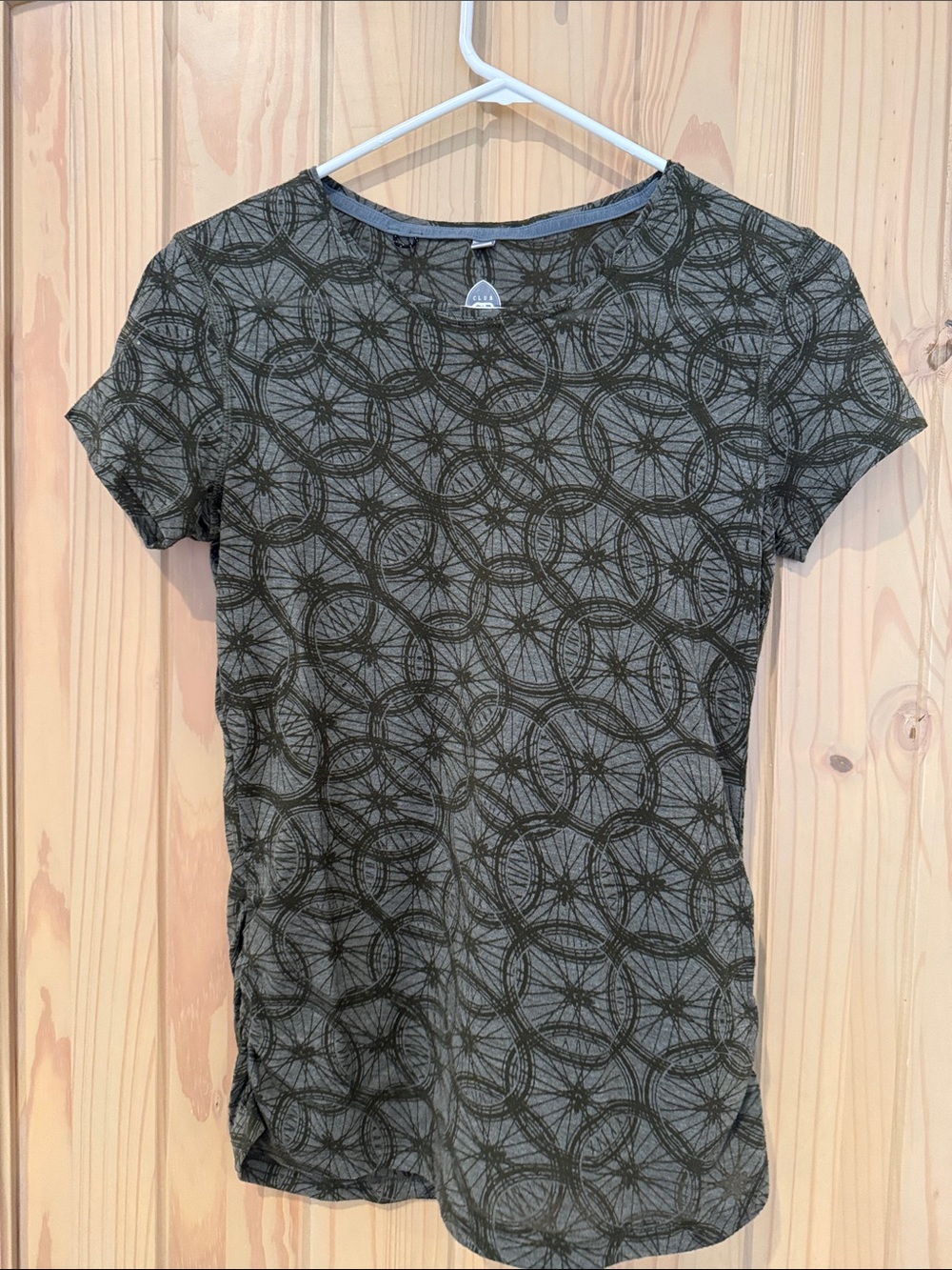 🚴‍♀️🚵🏻‍♀️ Club Ride Shirt EUC Size Small